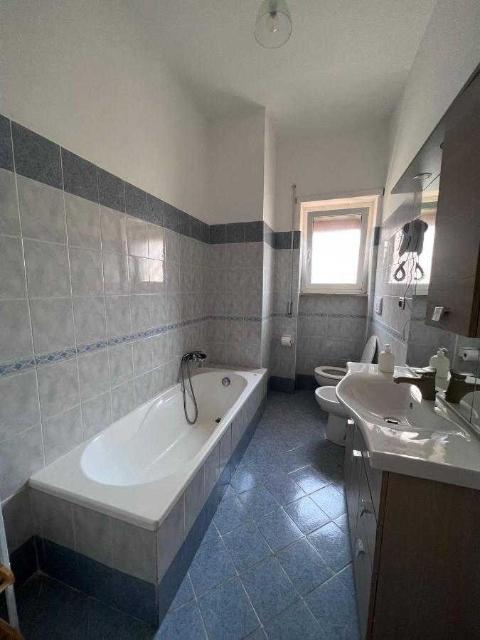 Apartament Le Marinare Lido di Ostia Zewnętrze zdjęcie